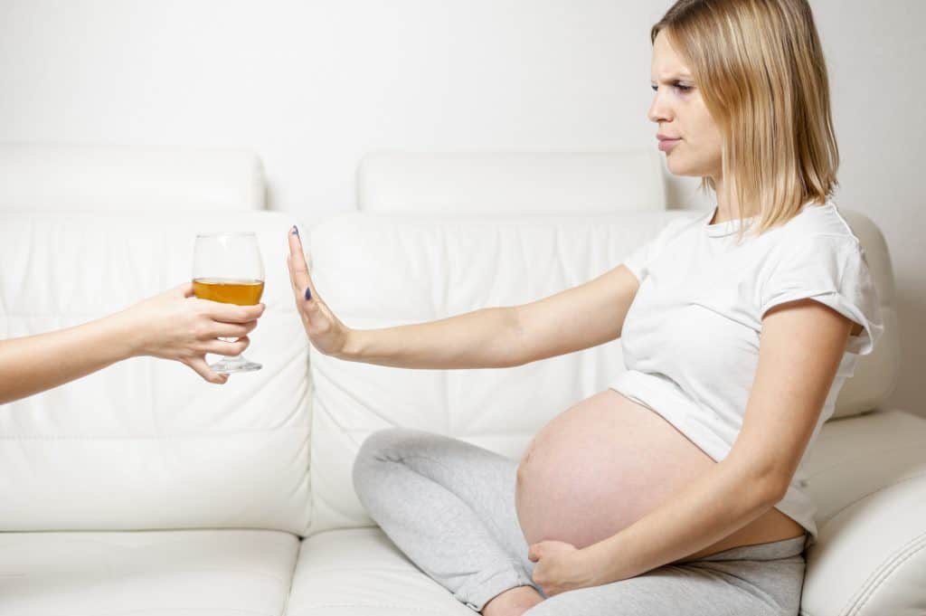 New research links alcohol intake in early weeks of pregnancy to miscarriages