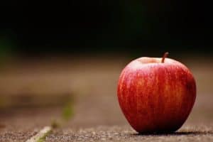 How will having apples affect my baby during pregnancy