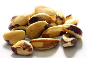 What are the nutritional benefits of having brazilnuts during pregnancy