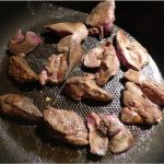 Why is eating too much chicken liver unsafe for pregnant women