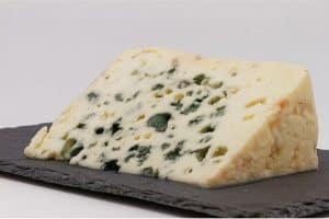 Why should pregnant women avoid eating Roquefort